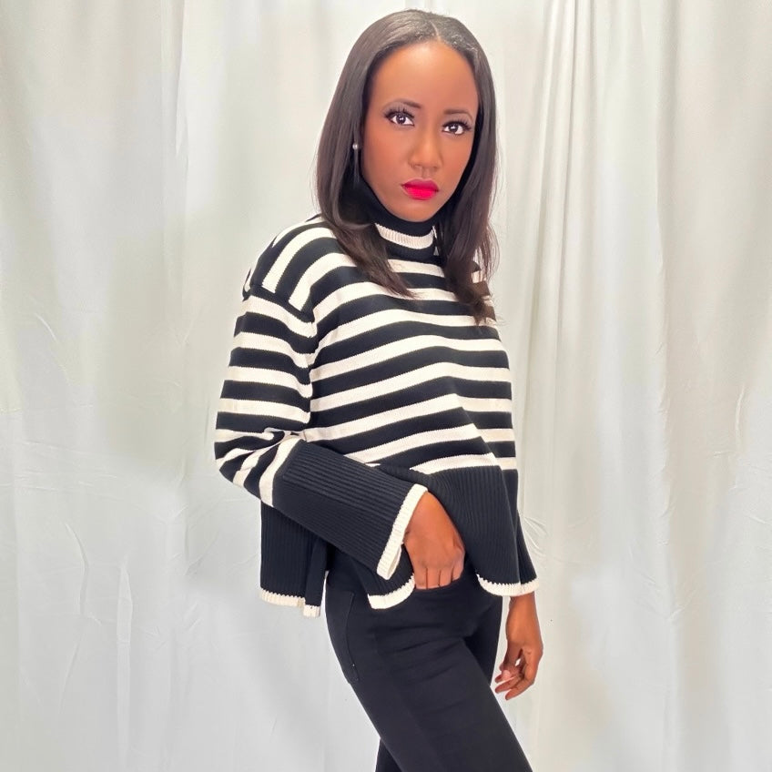 En Vogue Striped Turtleneck Sweater