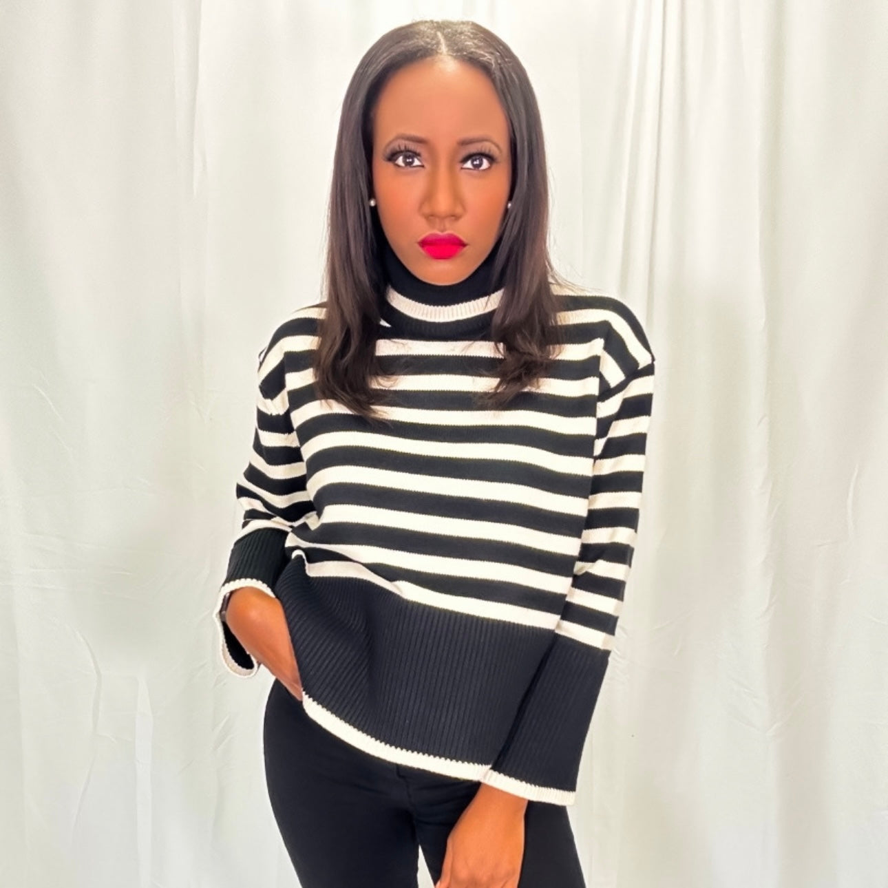 En Vogue Striped Turtleneck Sweater